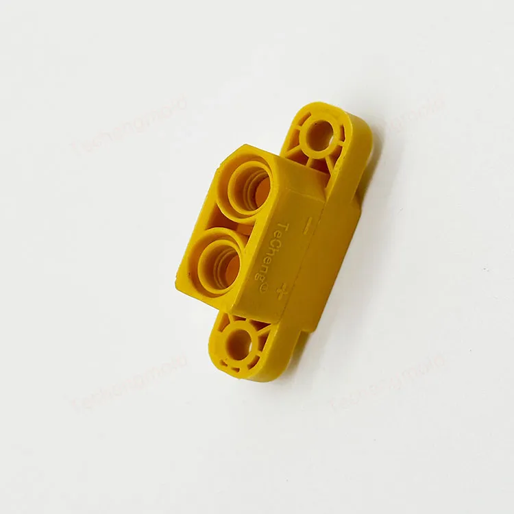 特诚科技精密工程塑料注塑件实拍